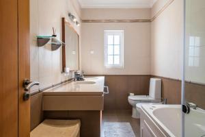 Villa Chris by Gabi Miguel