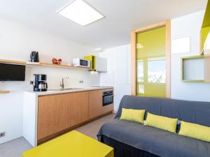 Studio Home Club - Lavachet-9 by Interhome