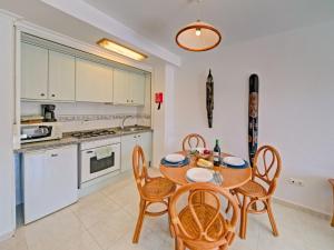 Apartment Topacio III-2 by Interhome