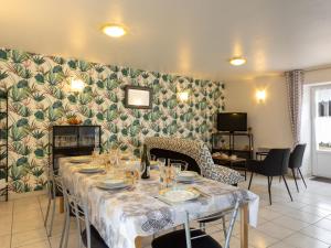 Maisons de vacances Holiday Home Coquelicot by Interhome : photos des chambres