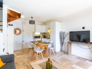 Maisons de vacances Holiday Home Le Hameau de Gassin by Interhome : photos des chambres