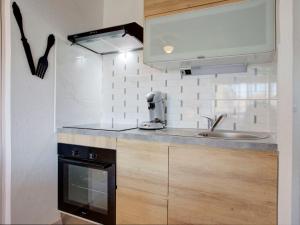 Apartment Les Mas de La Mer-18 by Interhome