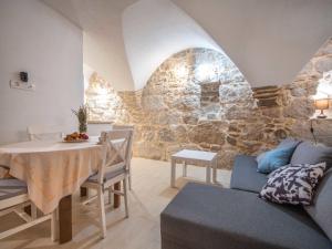 Holiday Home Dvor by Interhome