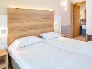 Apartment Panorama-2 by Interhome