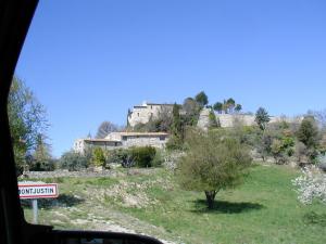 Villas La Fenice - Beautifully restored property with heated pool in small village : photos des chambres