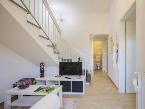 Holiday Home Rita by Interhome