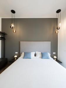 Queen Room with Balcony