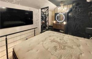 Maisons de vacances 2 Bedroom Amazing Home In Sommieres : photos des chambres