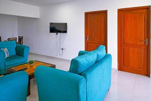 Lake Red 6 Apartments & Hotel