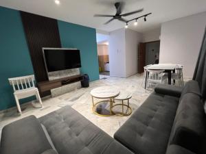 BayView Villas Condo - Premium Unit