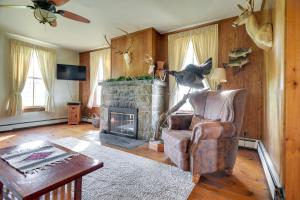 Rustic Wellsville Home - 5 Mi to Roundtop Mountain