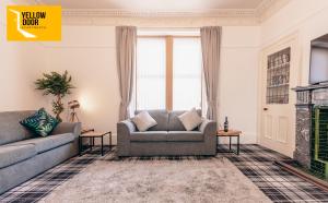 Private Courtyard Cottage - Parking - WiFi