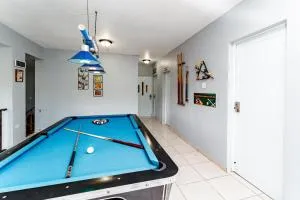 Studio with pool table just 15 minutes from the beach - El Espino