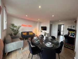 T4 - 5min Airbus - 10min Aéroport - Parking