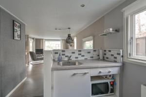 Ruime luxe 4 persoons Chalet midden op de Veluwe