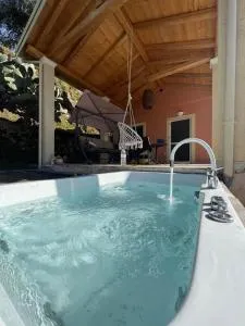 Nikos' Home - Ágioi Déka