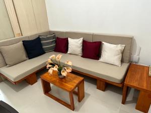 1BR Jazz Bel-air Makati, POOLVIEW, TRIDENT