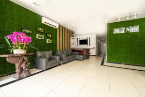 MRJ Hotel Wakaf Che Yeh 1