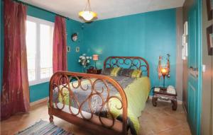 Maisons de vacances Lovely Home In Martigues With Wifi : photos des chambres