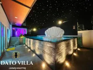Dato Villa Luxury Homestay 12min to Jonker Street 26pax Private Pool - Kampong Bukit Beruang