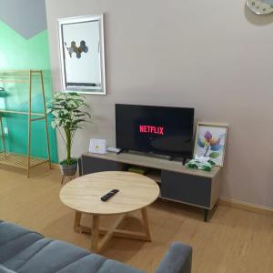Mahkota Valley Suite Indera Mahkota Kuantan #Netflix