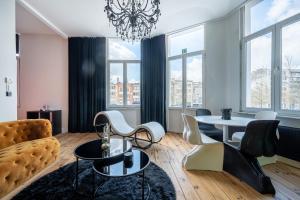 The Rabbit Hole Antwerp - Romantic apartment with adult playroom