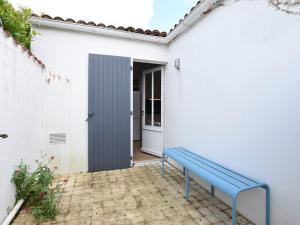 Maisons de vacances Maison Les Portes-en-Re, 4 pieces, 6 personnes - FR-1-434-67 : photos des chambres