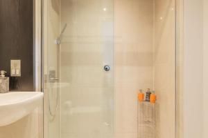 Luxury Ensuite Room 2 Minutes from Cambridge Station