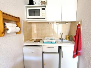 Appartements T2 avec parking, piscine, tennis - 200m plages et commerces - FR-1-316-58 : photos des chambres