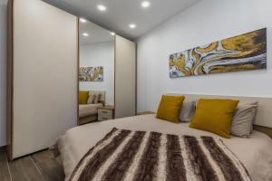 Sandstone A8 Marsascala - 15minute drive to Valletta