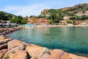 Appartements French Riviera 1 bedroom on the beach facing Cannes : photos des chambres