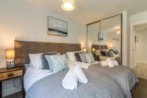 1 Putsborough - Luxury Apartment at Byron Woolacombe, only 4 minute walk to Woolacombe Beach!