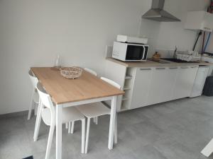 Studio meublé lumineux au coeur du bocage vendéen
