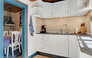 Gorgeous Home In Asnæs With Wifi