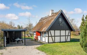 Gorgeous Home In Asnæs With Wifi