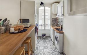 Amazing Apartment In Épinay-Sur-Seine