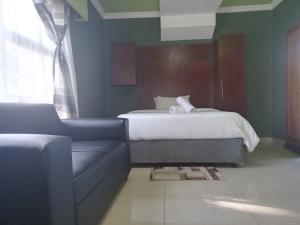 Wise Bird Guest House