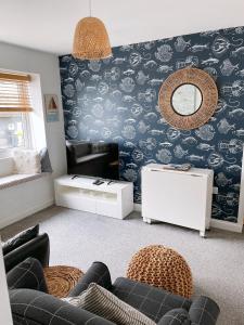 Plain Sailing 2 min walk to the harbour amazing location