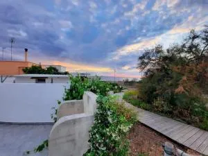 MONOLOCALE LA GROTTA - 卡皮伦戈