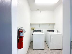 Blaine Town Inn & Suites