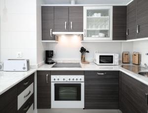 Small Oasis 2375 Sea View