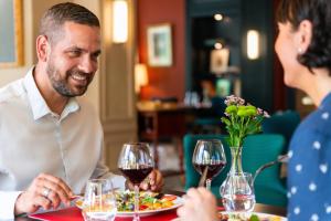 Hotels Hotel Le Saint Christophe : photos des chambres
