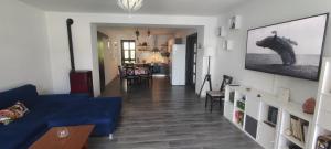 Beautiful seaside 2 bedroom apartment Babina