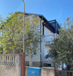 Apartment Raslina 