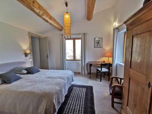 B&B / Chambres d'hotes La Peyregoune, logement en pleine nature et table d'hotes : photos des chambres