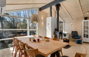 4 Bedroom Beautiful Home In Gilleleje