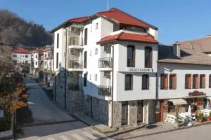 Бялата Къща 2 - Ustren