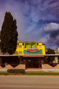 Hotel Biergarten Medulin