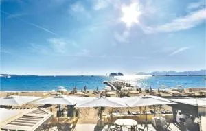 1 Bedroom Lovely Apartment In Cannes - 瓦洛里