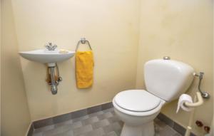 1 Bedroom Lovely Apartment In Cannes